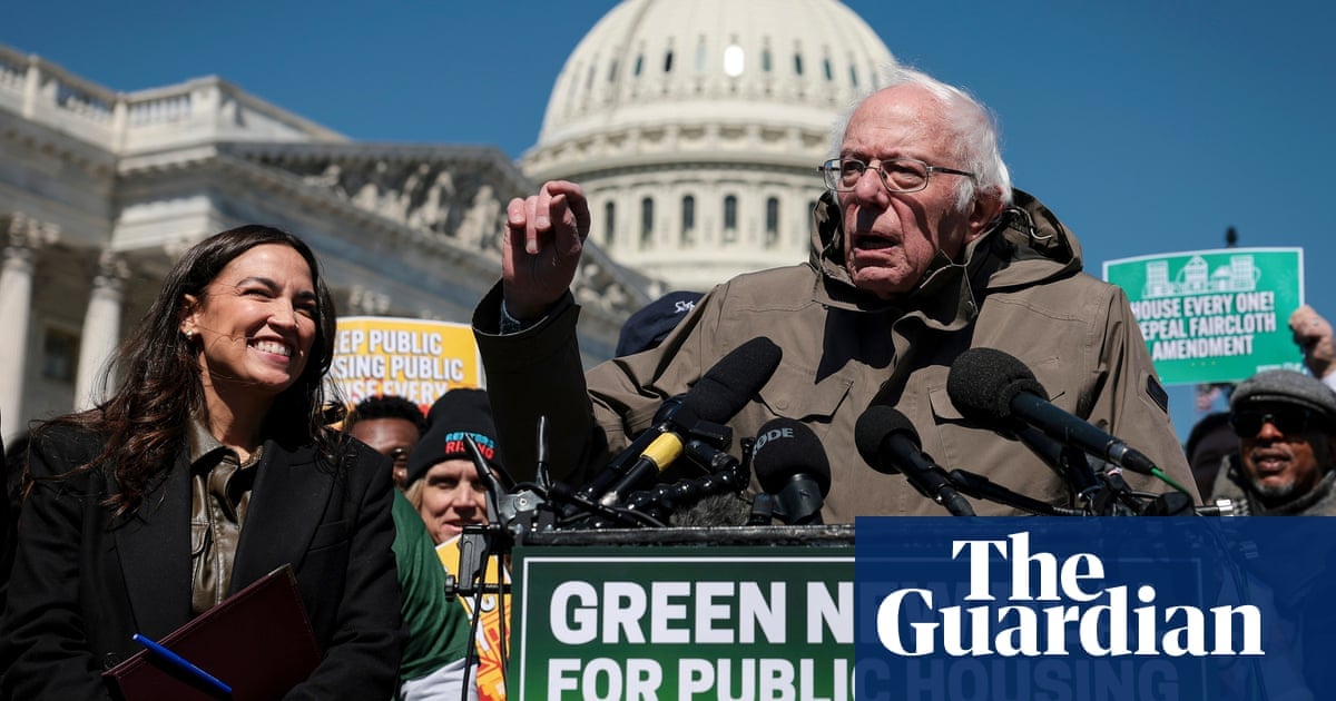 Featured image for "Ocasio-Cortez and Sanders Introduce Green New Deal for Public Housing Renovation"