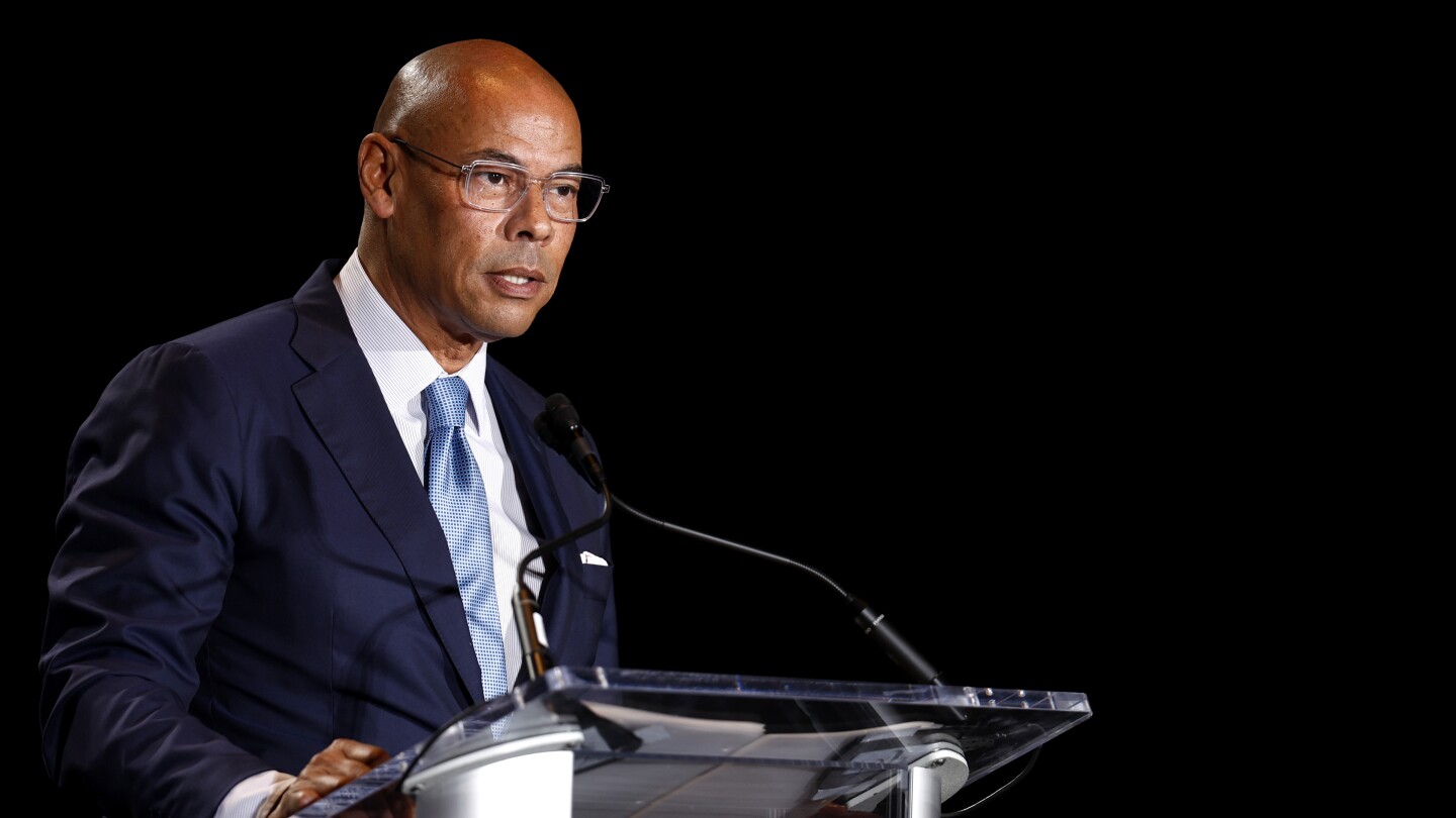 Featured image for NFLPA Faces Leadership and Conflict-of-Interest Controversies