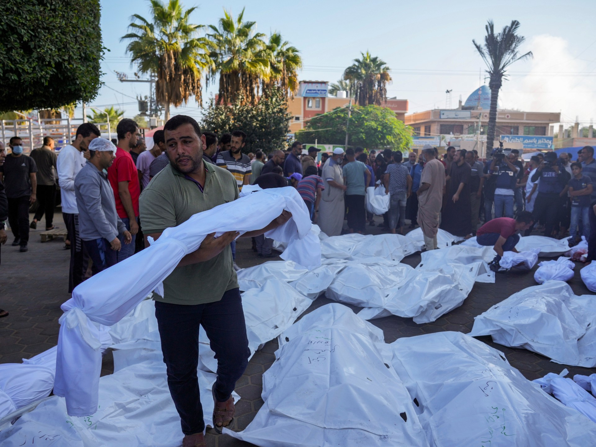 "Devastating Toll: Over 10,000 Palestinians Lost in Gaza's Israeli Assaults"