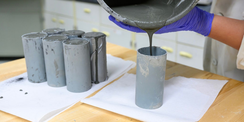 Featured image for Revolutionary Carbon-Negative Concrete Invented to Reduce CO2 Emissions.