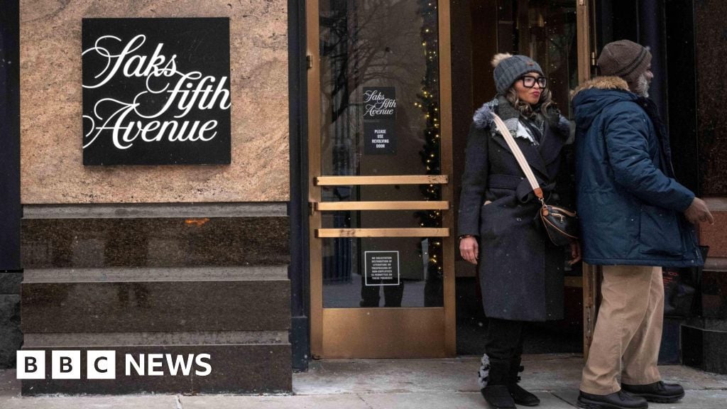 Featured image for Saks Faces Bankruptcy Amid Mounting Debt and Store Closures
