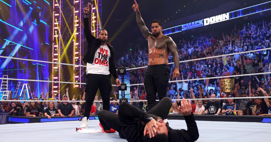 "The Shocking Bloodline Split: Jey Uso Betrays Roman Reigns on SmackDown"