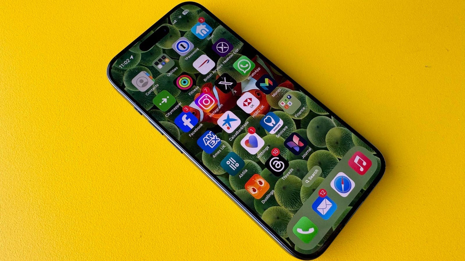 "Apple's iOS 17.3.1 Update: Fixing Text Bugs on iPhone and Mac Devices"
