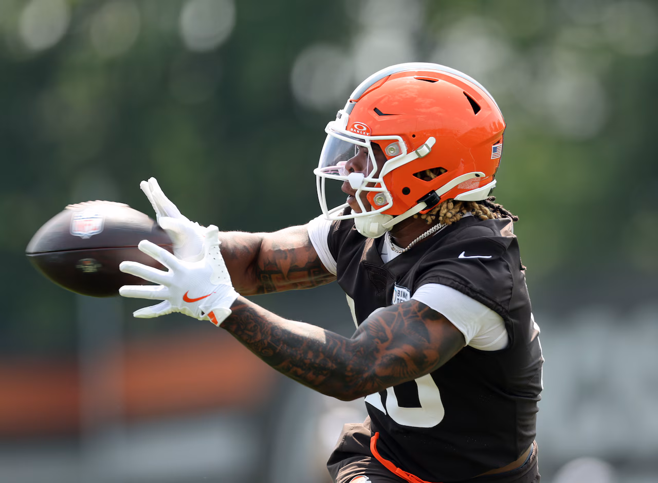 Featured image for Cleveland Browns' 2025 Outlook: Key Signings, Predictions, and Super Bowl Chances