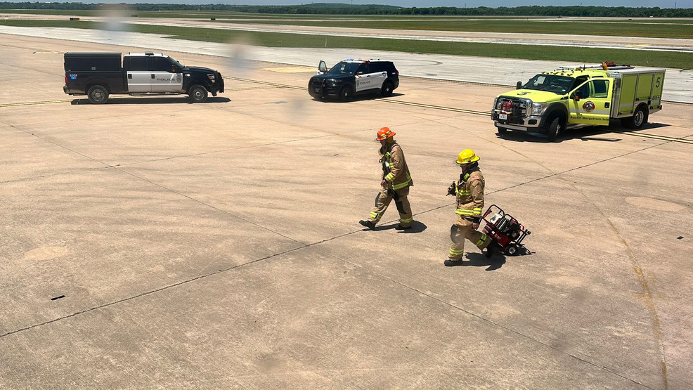 Featured image for Fire incidents reported at Austin airport involving Southwest plane.