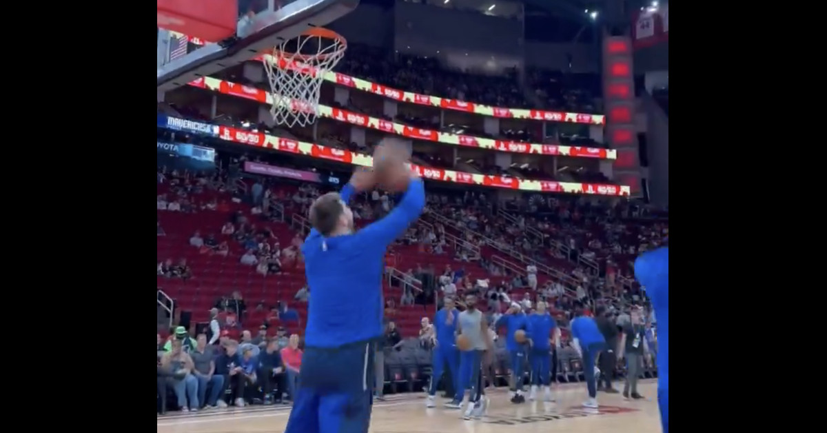 Featured image for Luka Dončić's Epic Trick Shot Ends Rockets' Winning Streak