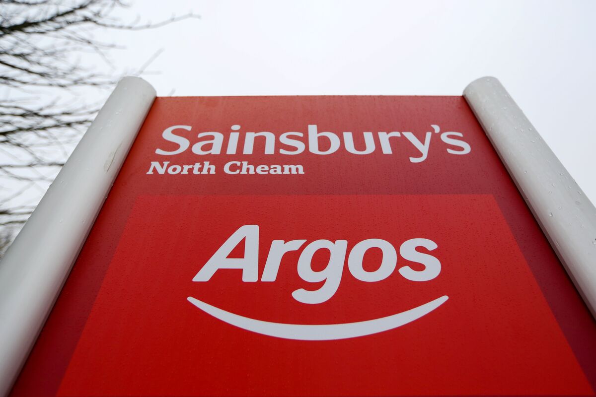 Featured image for Sainsbury’s Negotiates Sale of Argos to Chinese Retailer JD.com