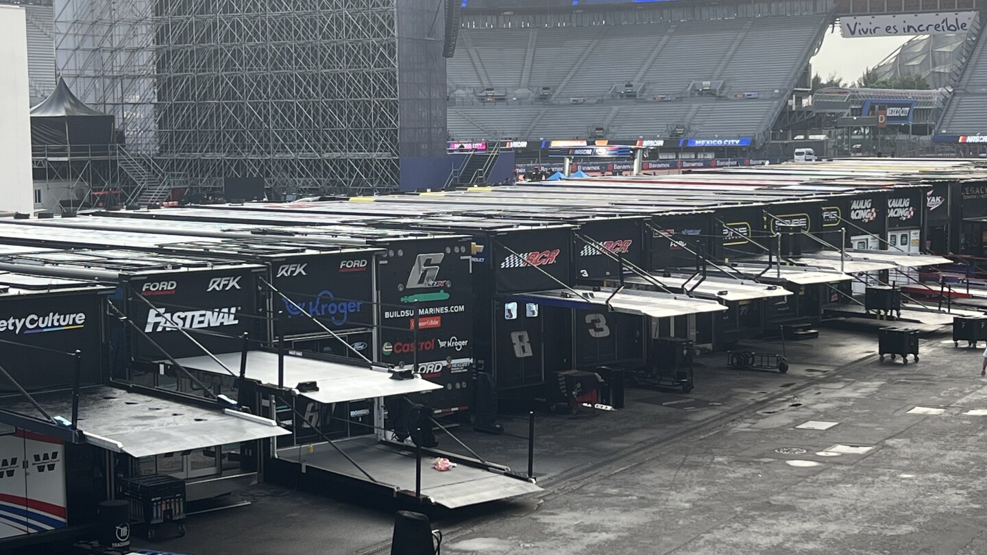 Featured image for NASCAR's Mexico City Race Delayed Due to Travel Disruptions