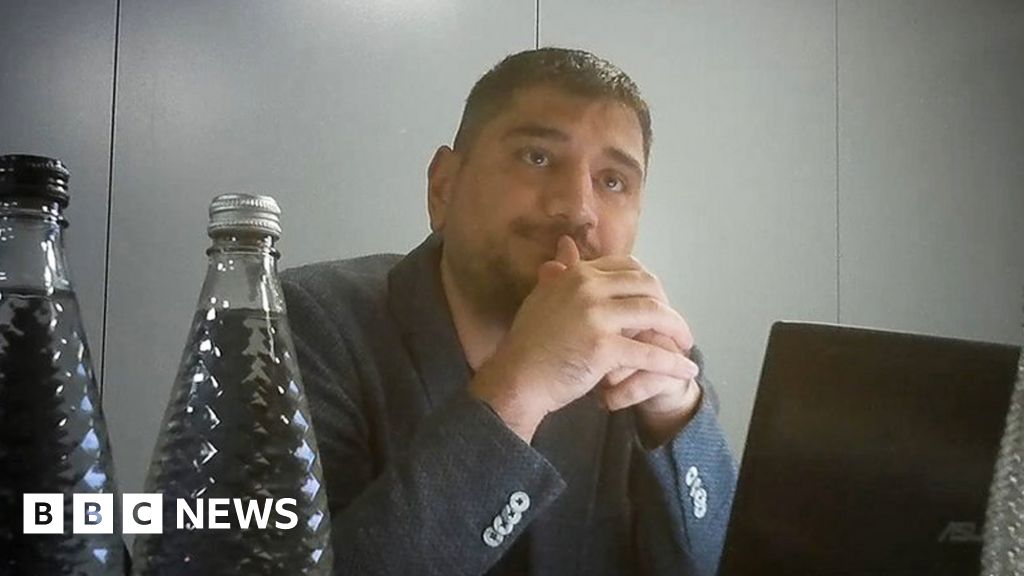 Featured image for "Surgeon's Unconventional Advice: 'Eat, Eat, Eat' for Weight Loss"