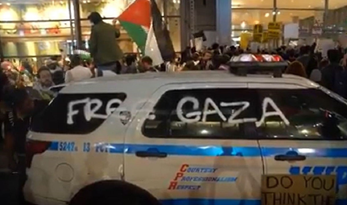 Pro-Palestinian Protests in NYC: Vandalism, Flooded Streets, and Flag Burning