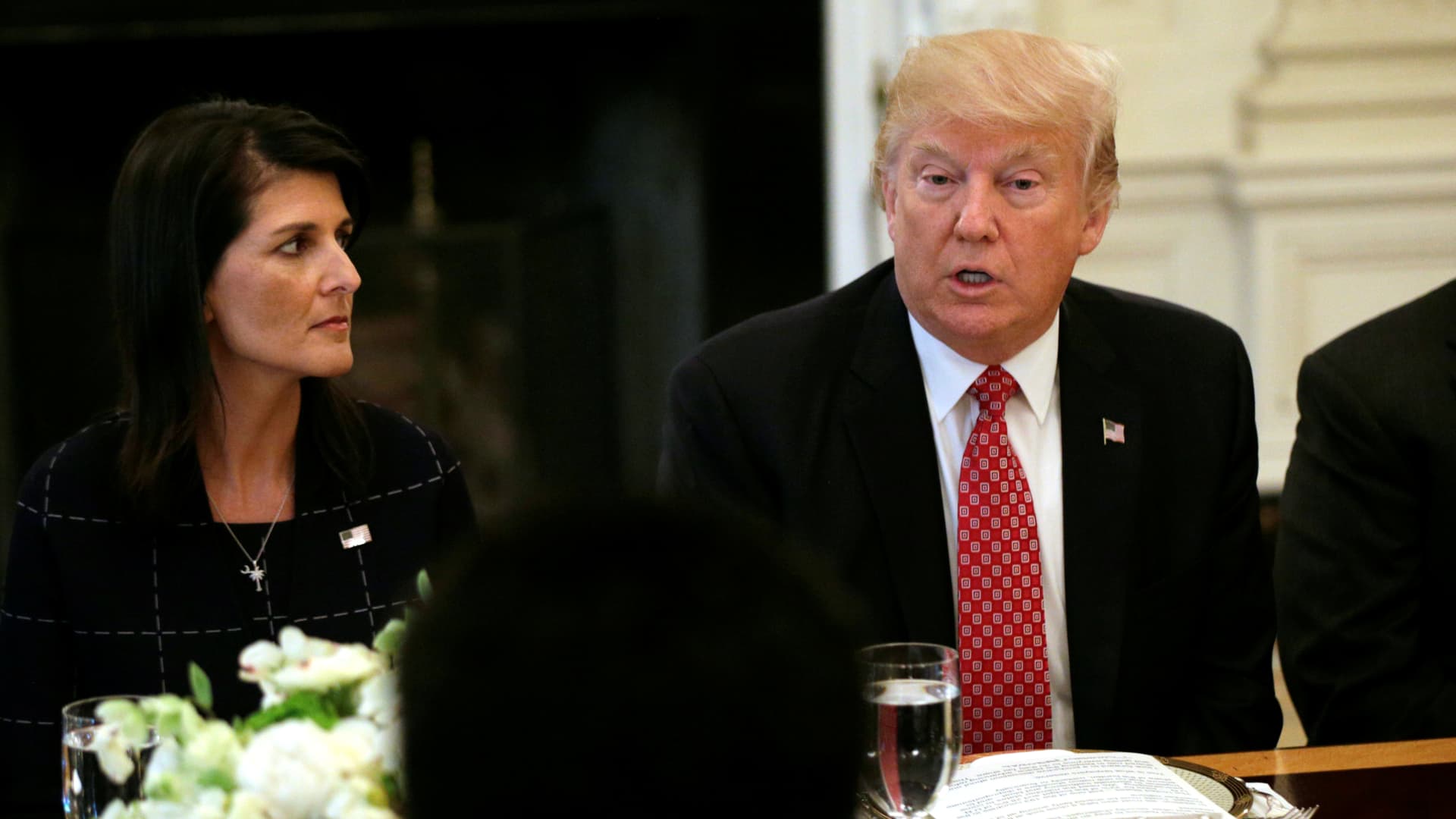 Featured image for "Nikki Haley's Clash with Trump Escalates in New Hampshire"