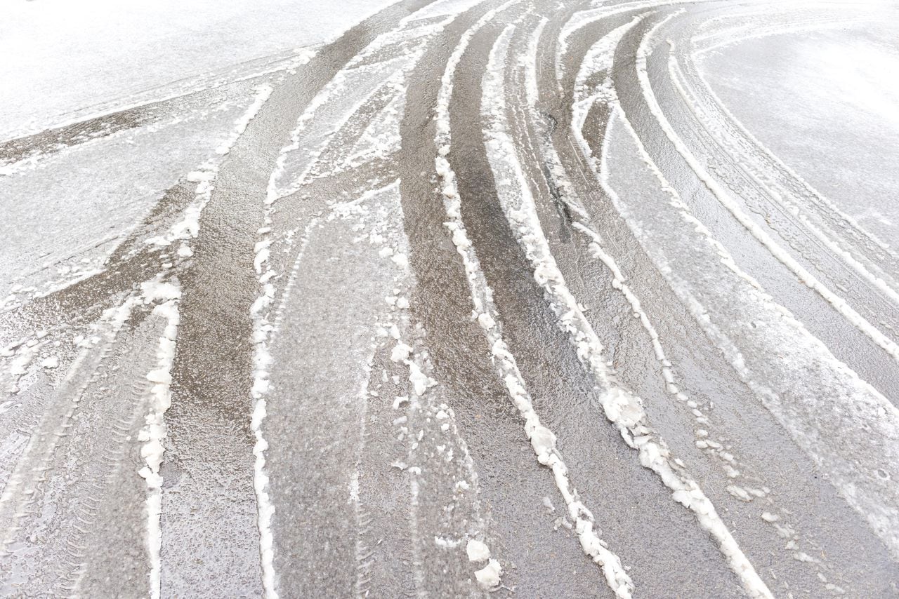 "Wintry Mix and Low-Elevation Snow Forecast for Portland Metro Area This Week"