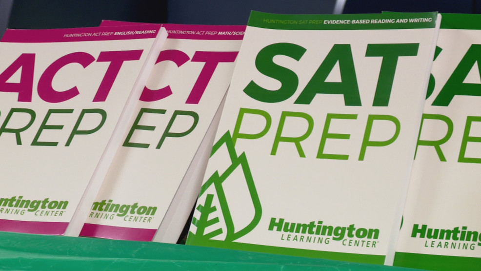 Featured image for "Dartmouth Reinstates SAT and ACT Requirements Amid Pandemic Pause"