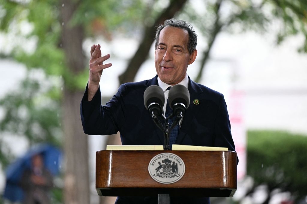 "Rep. Raskin's Hilarious Copy Edits on George Santos' Thank-You Note"