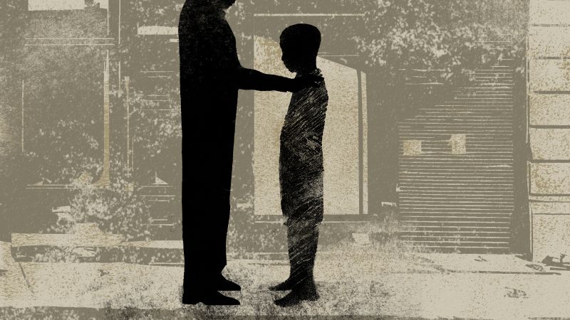 Featured image for Stranger's Question Transforms Homeless Youth's Life