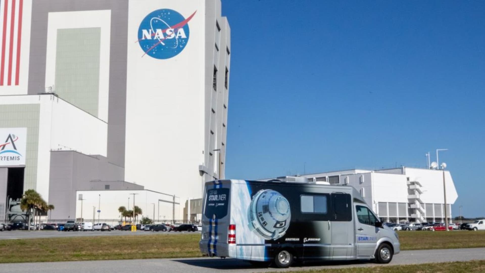 Featured image for "Boeing's Starliner: NASA's First Crewed Flight Takes Off"
