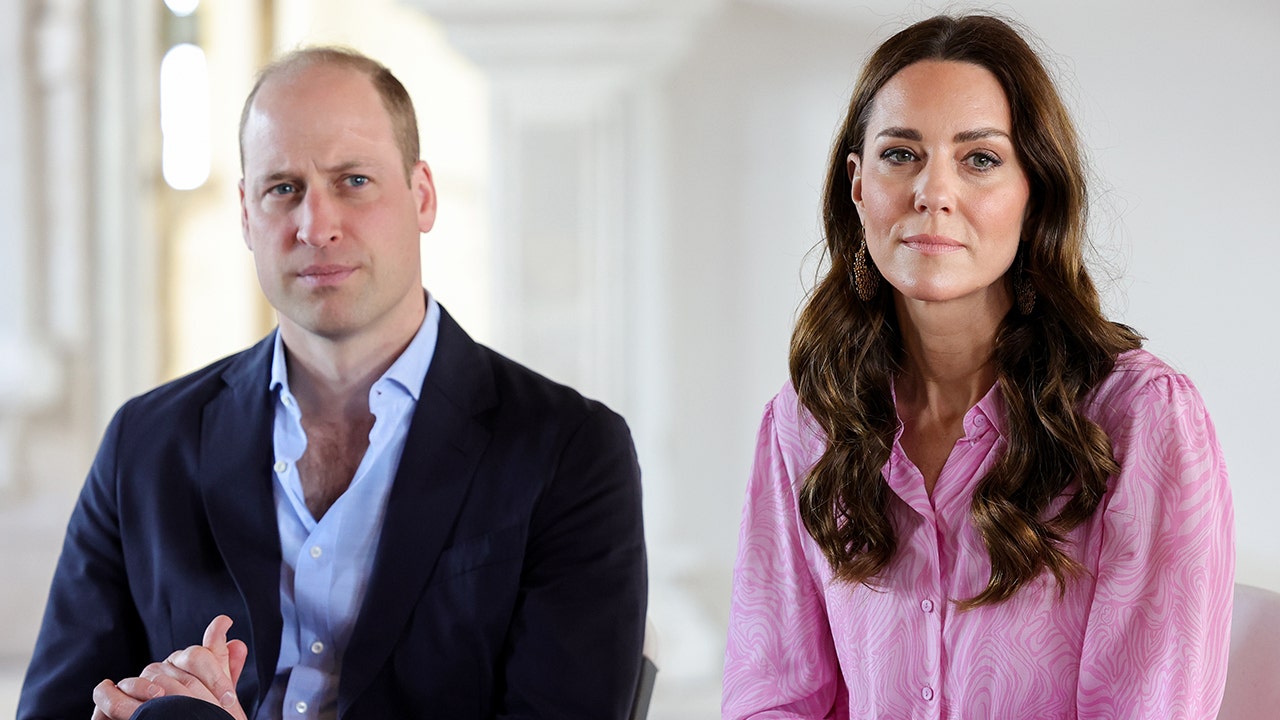 "Prince William Resumes Public Duties as Kate Middleton Recovers from Surgery"