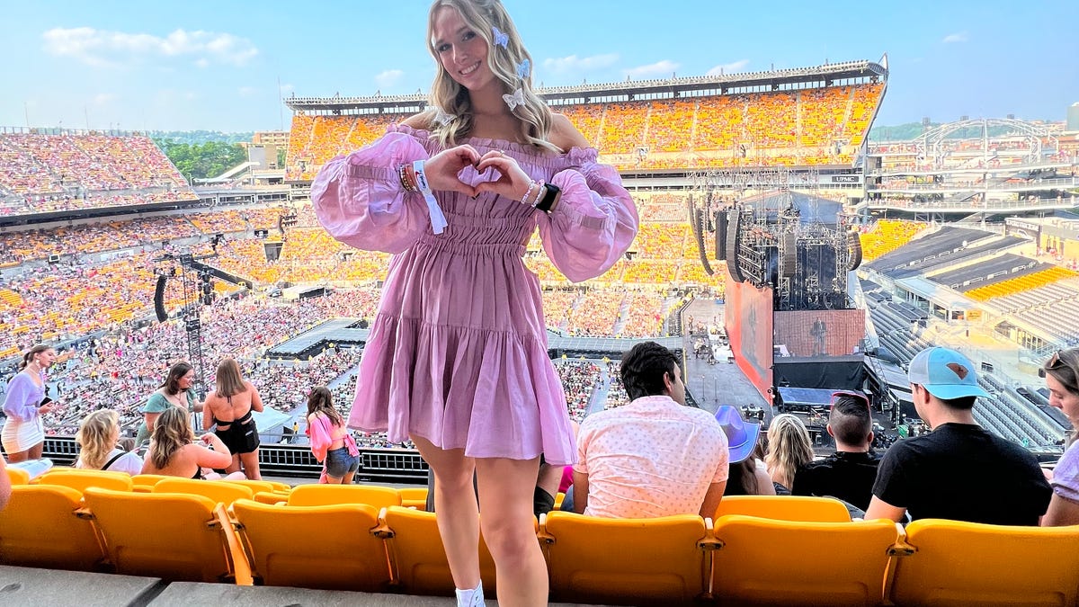 Taylor Swift's Summer Tour: Worth the Travel for Fans
