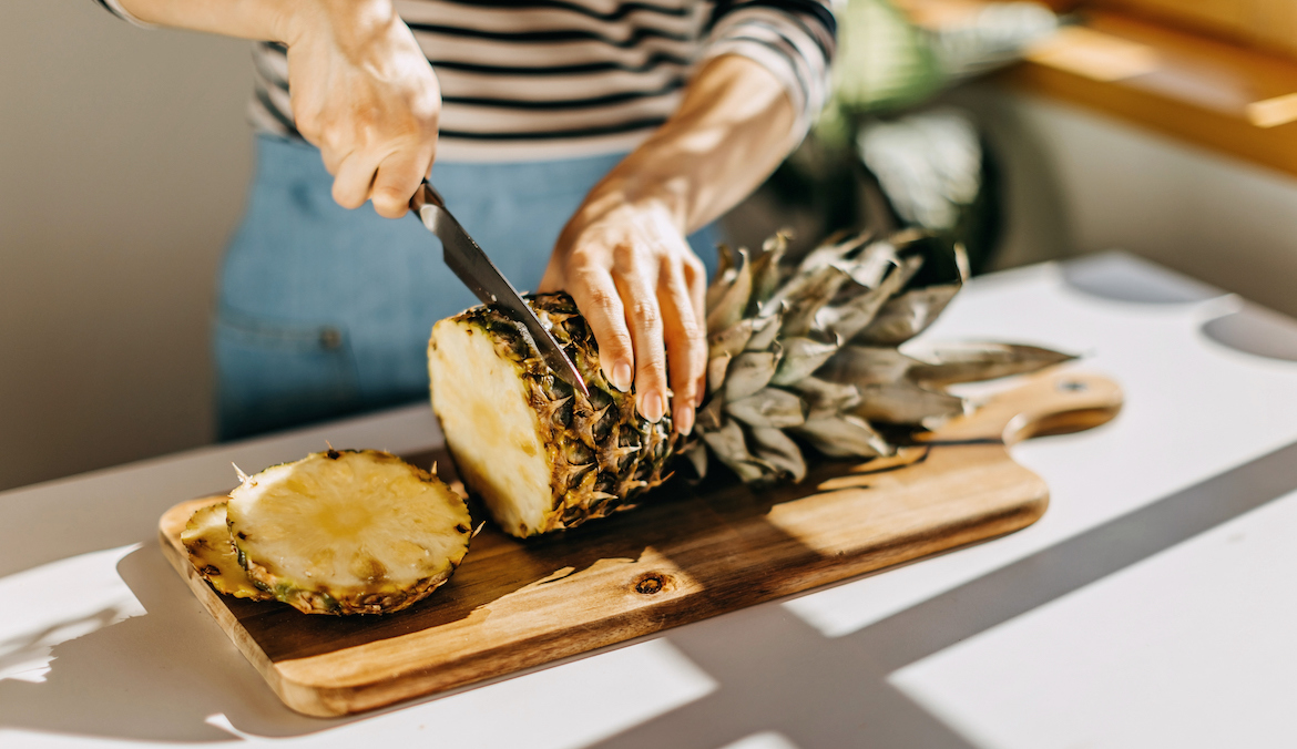 Navigating Spring Allergies: Foods to Add and Avoid, Flowers to Beware, and Asthma Symptoms to Watch Out For