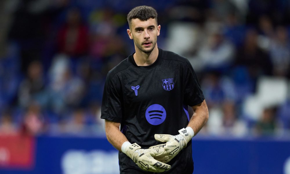 Featured image for Barcelona's Joan Garcia sidelined for Clasico after knee surgery