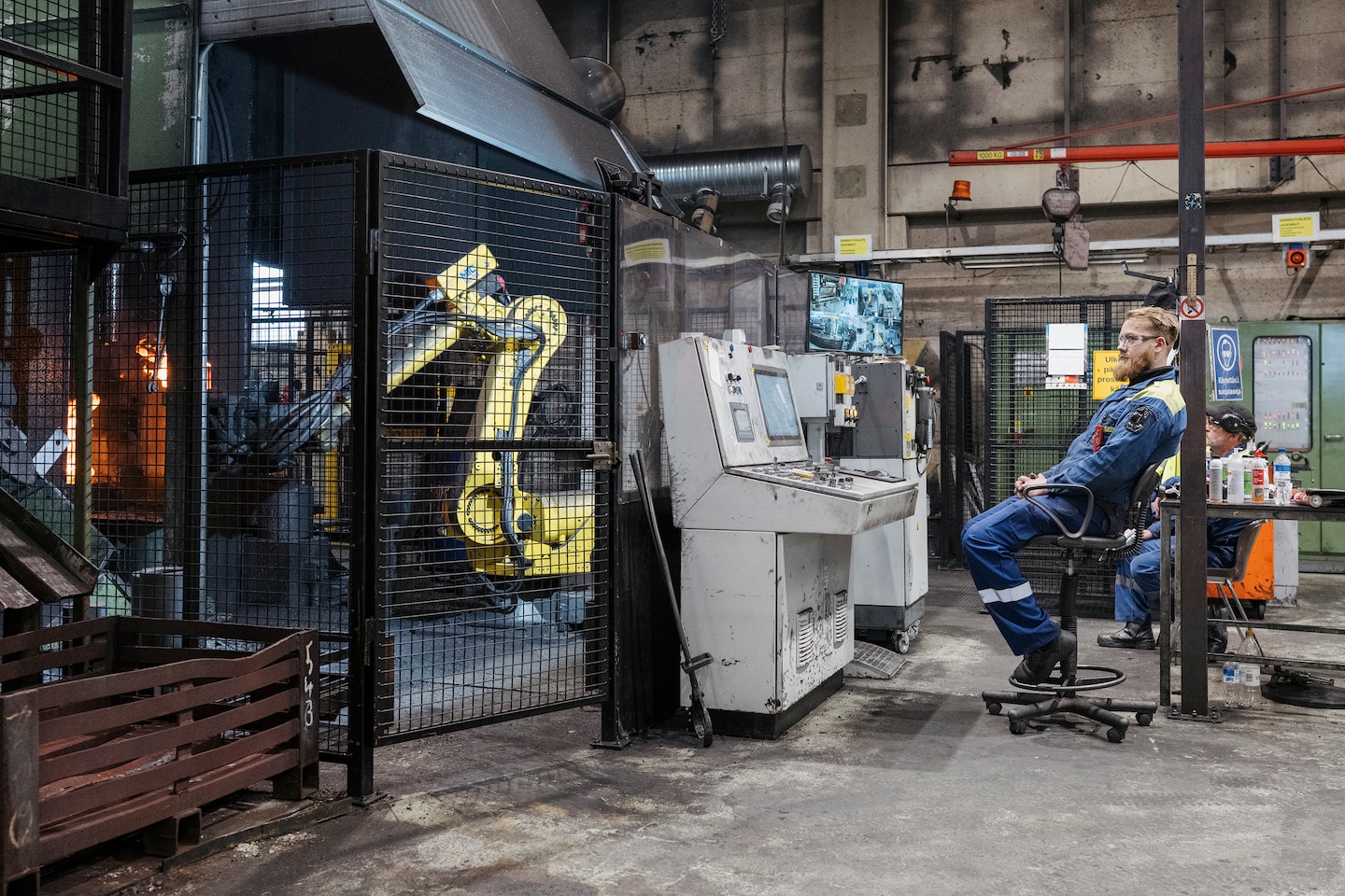 "U.S. Aid Uncertainty Sparks Concern Over Ukraine's Armament Shortage"