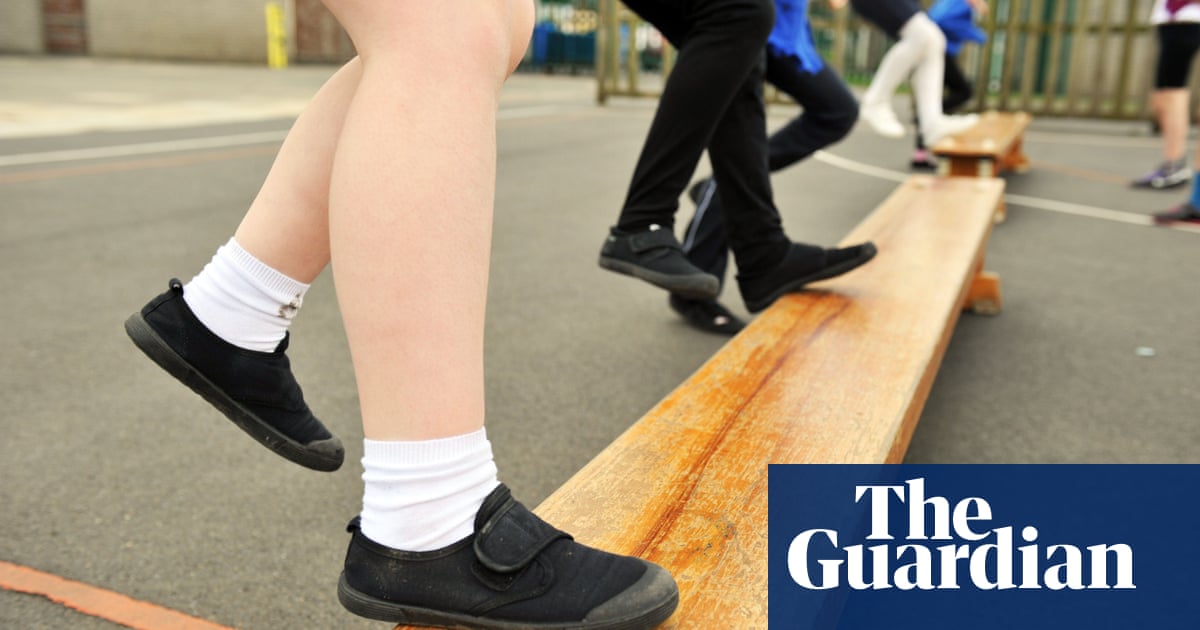 Featured image for Teasing Children About Weight Linked to Adult Self-Stigma