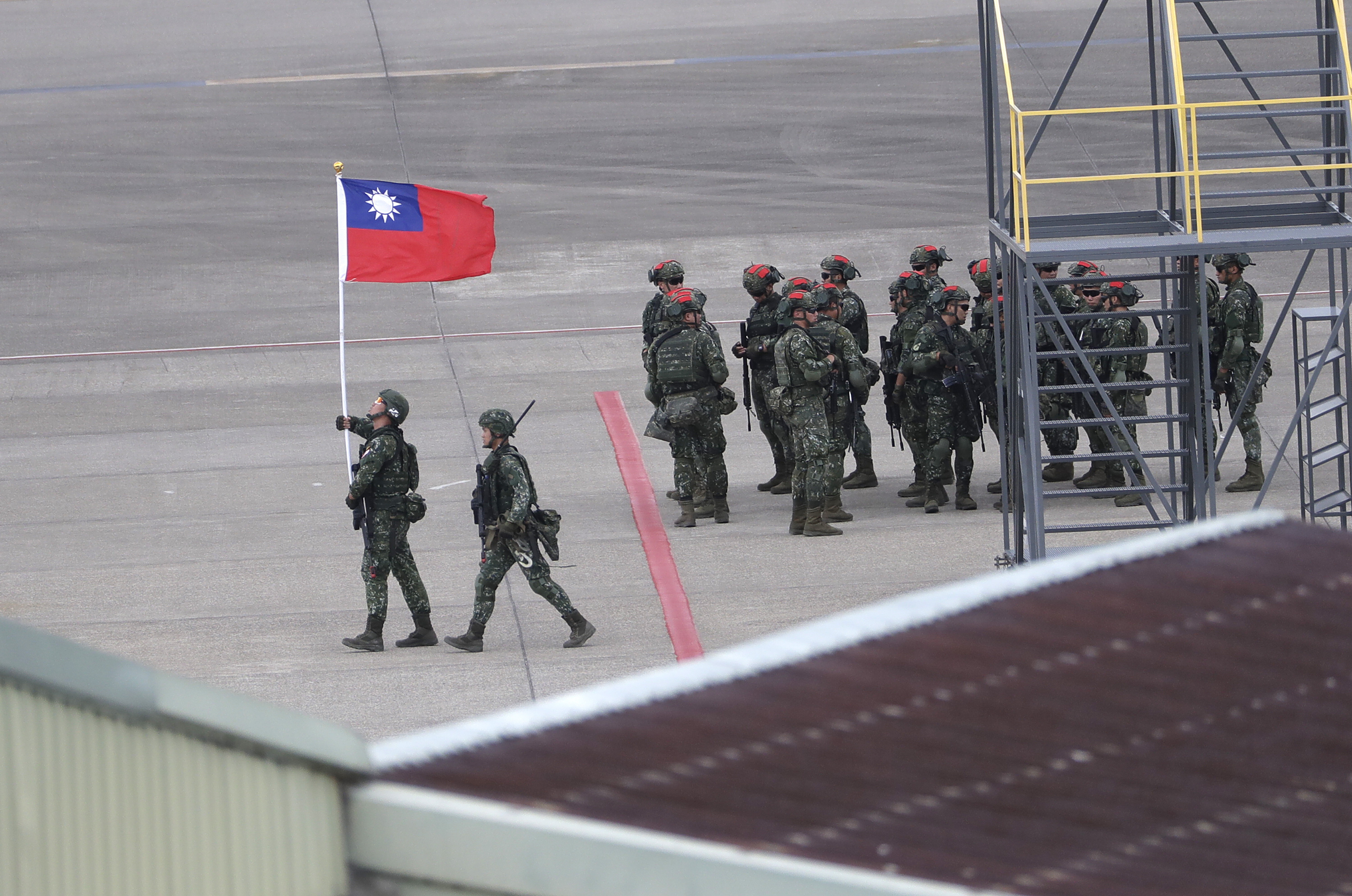 "U.S. Unveils $300M Weapons Package for Taiwan in Defense Boost"