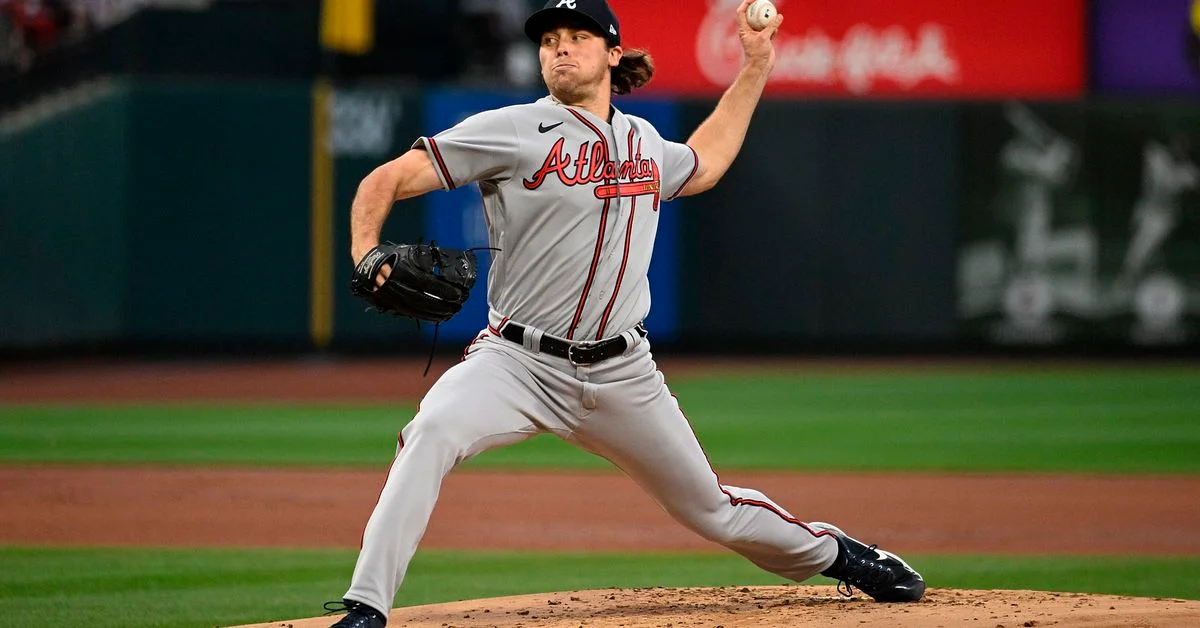 Dylan Dodd shines in Braves' 4-1 victory over Cardinals.