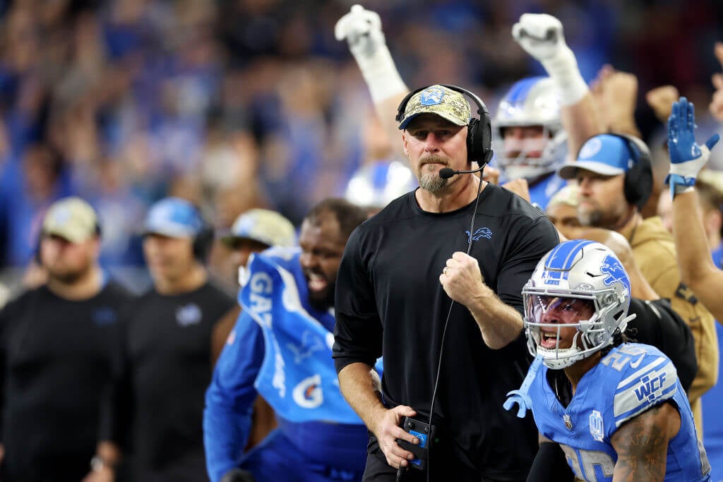 "David Montgomery's TD seals Lions' epic comeback win against Bears"