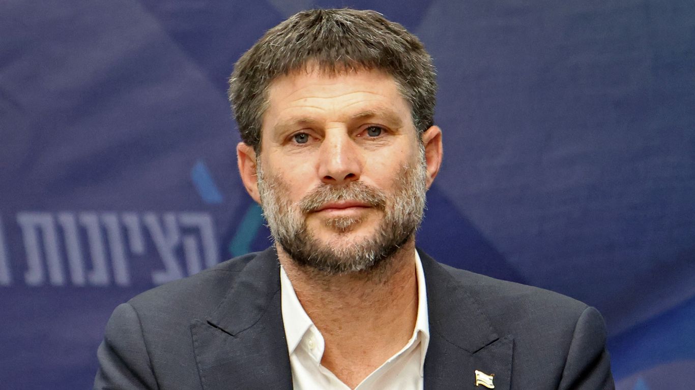 Israeli Minister's Remarks on Palestinians Condemned by Jordan and Criticized as Racist.