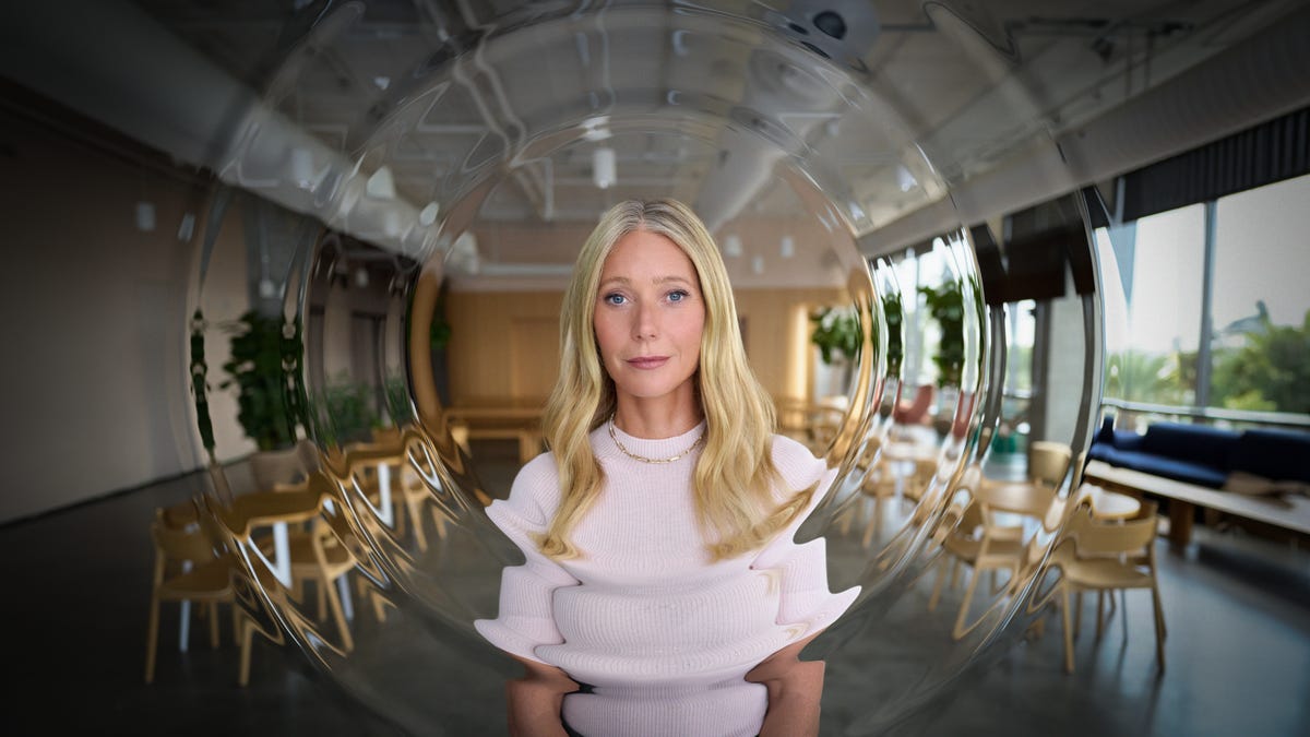 "Gwyneth Paltrow's Eyes-Open Meditation Journey Unveiled"