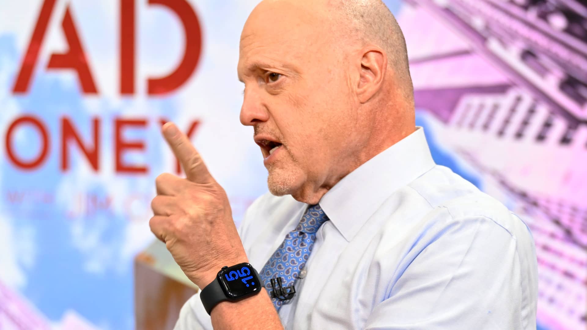 "Jim Cramer's Picks: Beyond the Magnificent Seven, Stocks to Watch"