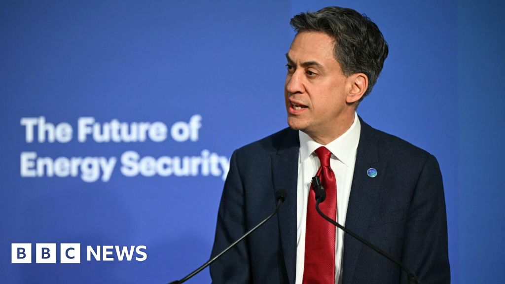 Featured image for Doubts and promises: Miliband's energy pledge amid green economy optimism