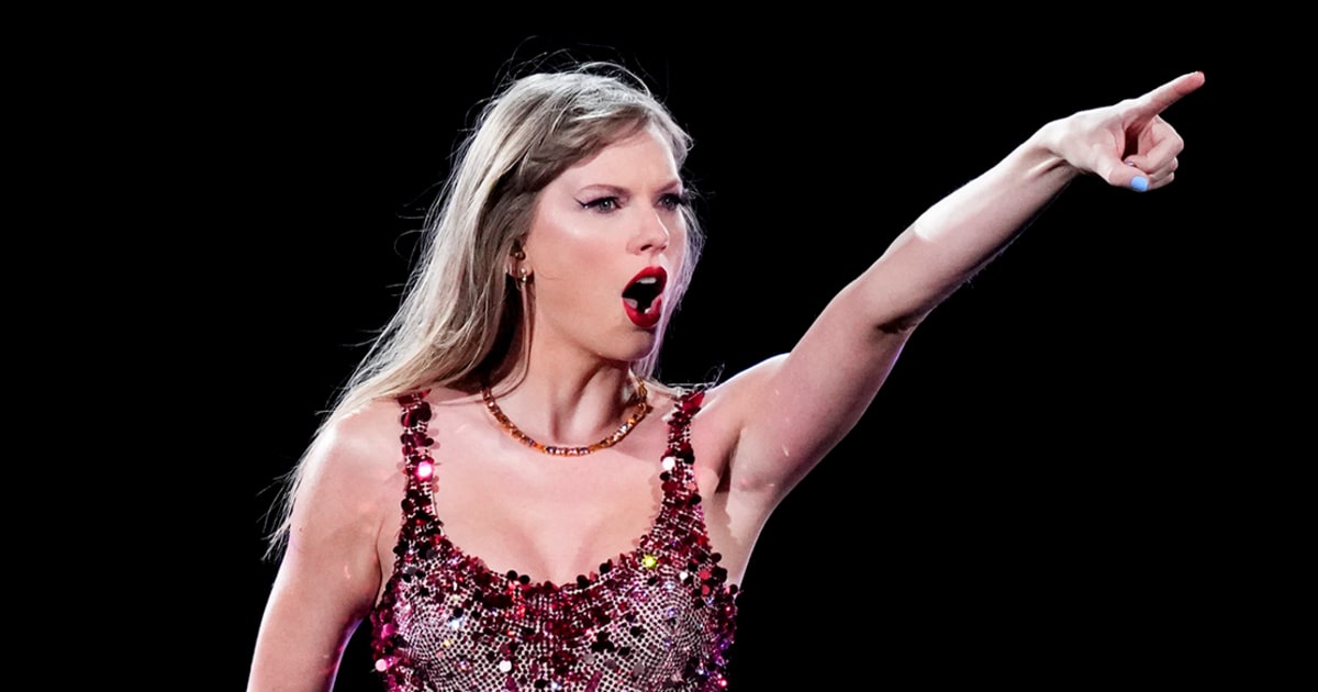 Featured image for Universal Music Group Removes Top Artists' Songs from TikTok Due to Failed Deal