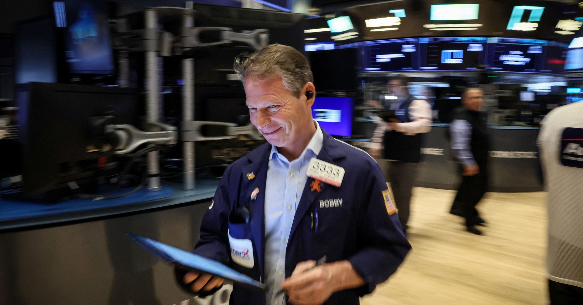 "Stocks Rise Despite Retail Sales Tumble and Inflation Fears"