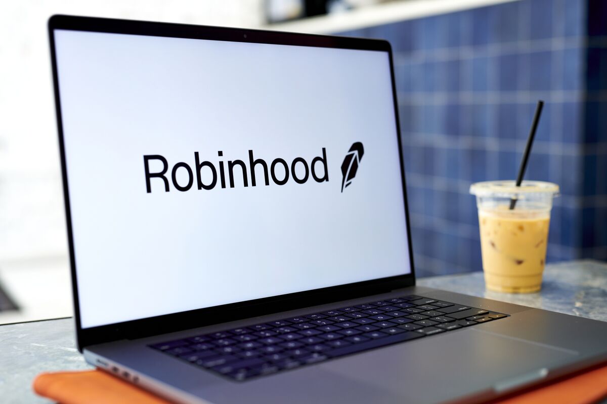 Featured image for "Robinhood's Stock Surges on Crypto Growth and Trading Volume Increase"