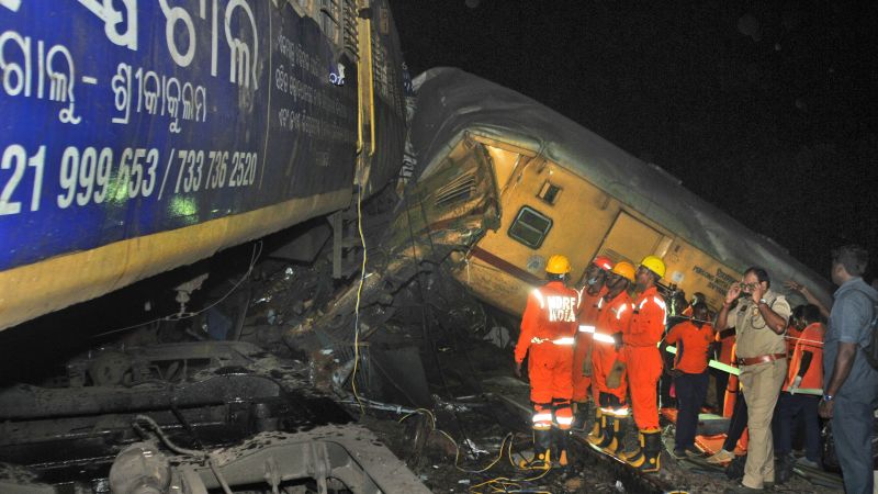 Featured image for Multiple Fatalities in Train Collision in Southeast India