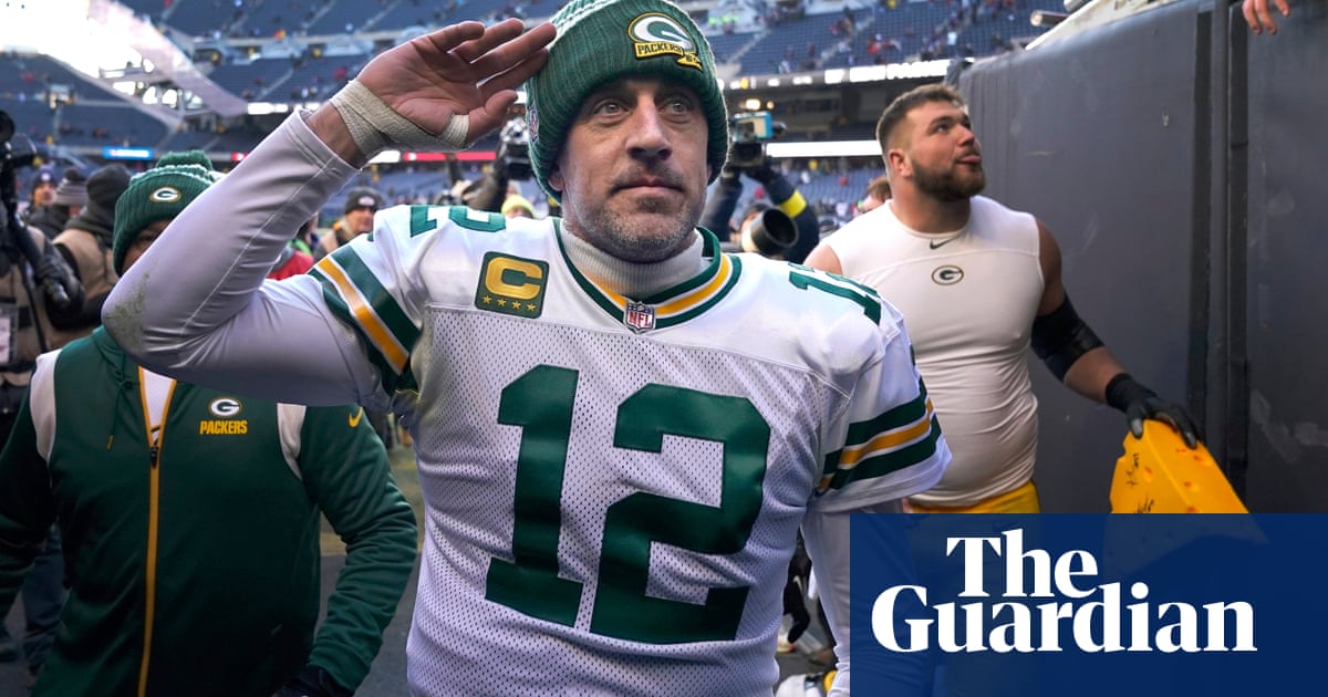 Jets defend Aaron Rodgers trade despite criticism and accusations of being fleeced.