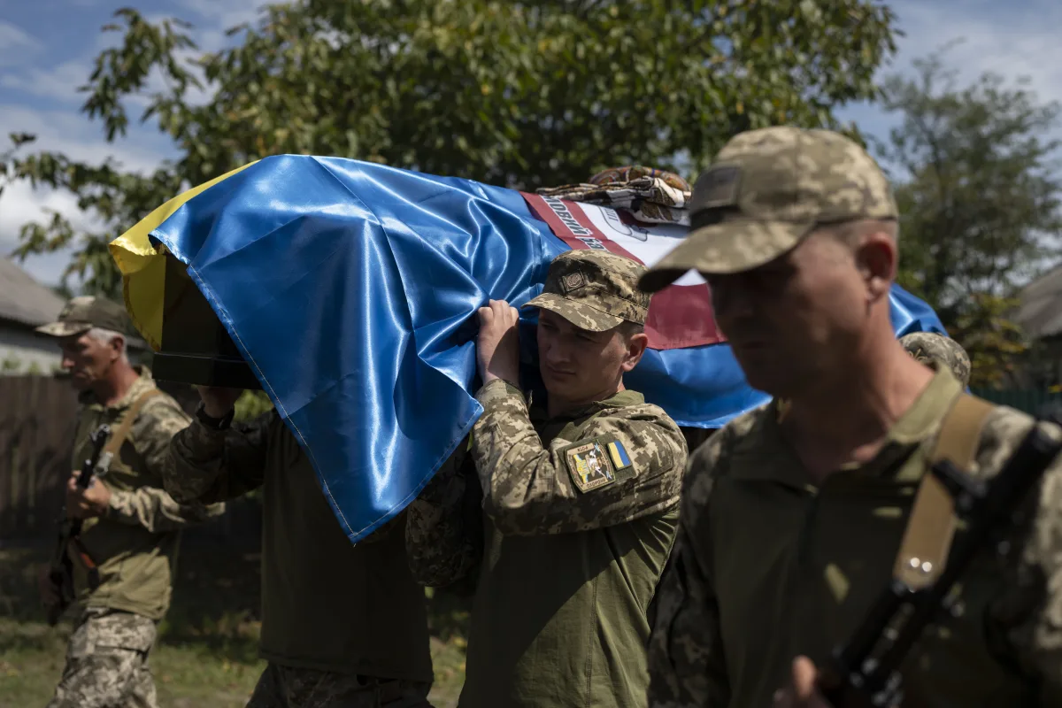"Escalating Aerial Attacks: Zelenskyy's Anti-Corruption Measures Trigger Russia-Ukraine Tensions"