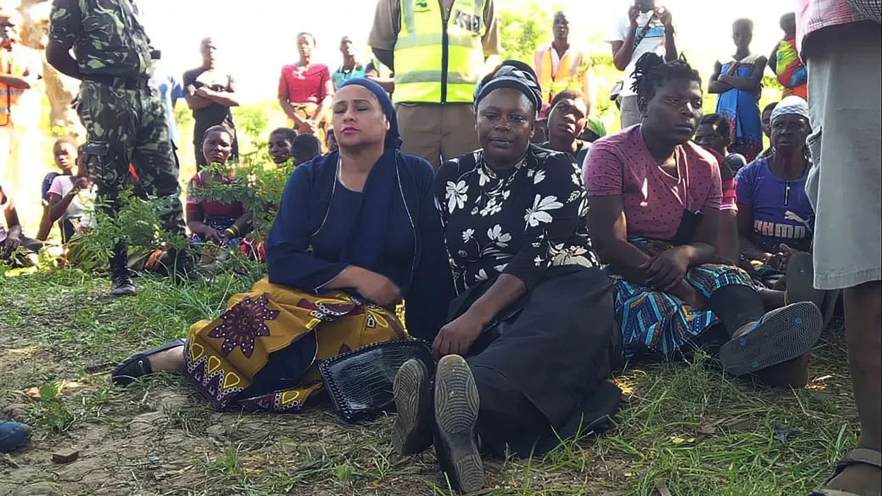 Malawi Hippopotamus Attack Leaves 1 Dead and 23 Missing