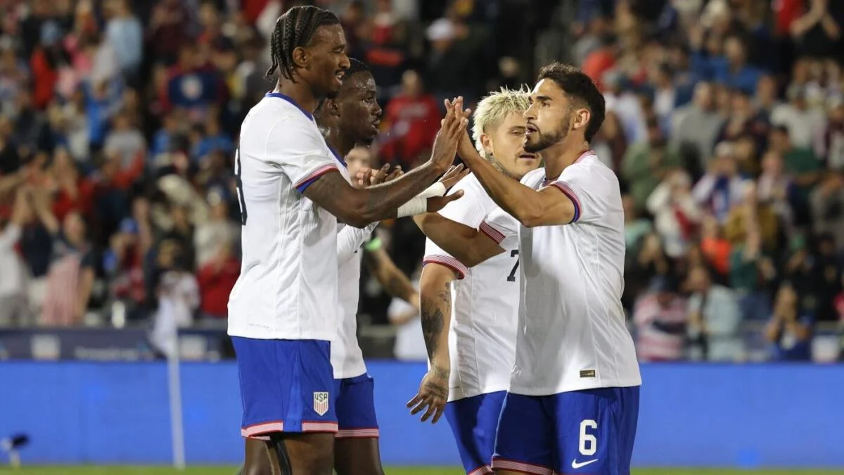 Featured image for USMNT Beats Australia 2-1 as Wright and Roldan Shine