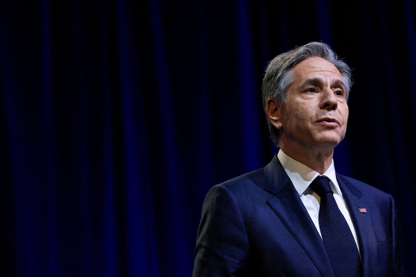 Blinken's Visit to China: A Chance for Improved Relations Amid Tensions and Challenges.