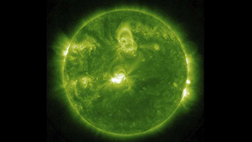 "Potential Northern Lights Display in Ohio and Washington Tonight Amid Strong Geomagnetic Storm"