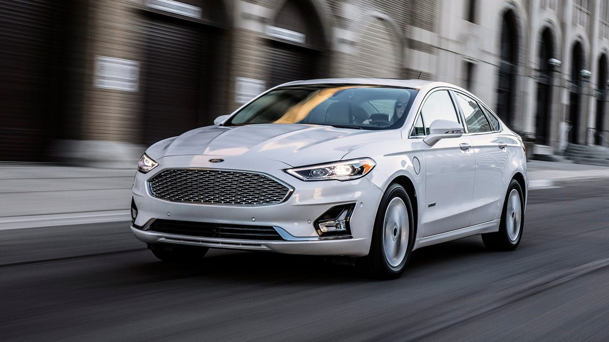 "15,000 Vehicles Recalled, Including Ford Fusion PHEVs, for Power Loss and Fire Risk"