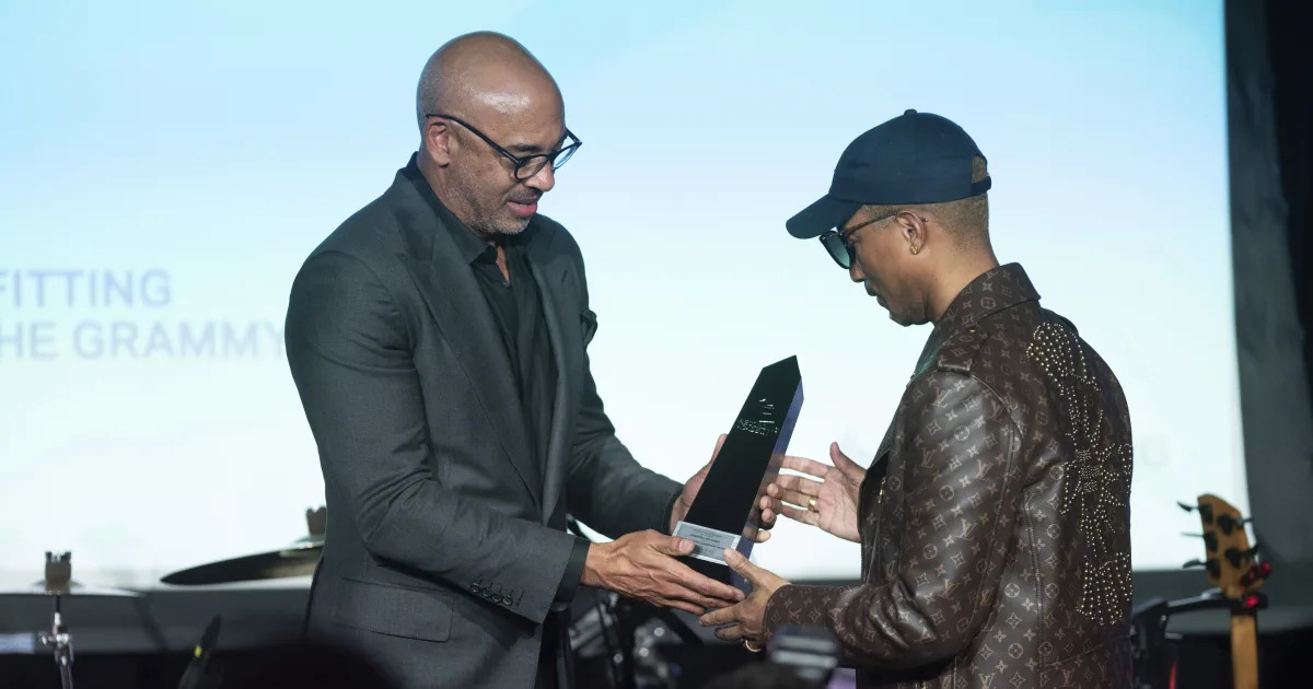 Featured image for Grammys' Stance on AI-Generated Music