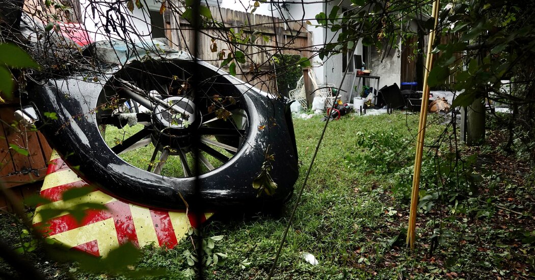 Featured image for Fatal Helicopter Crash in Florida Apartment Building Leaves Multiple Casualties