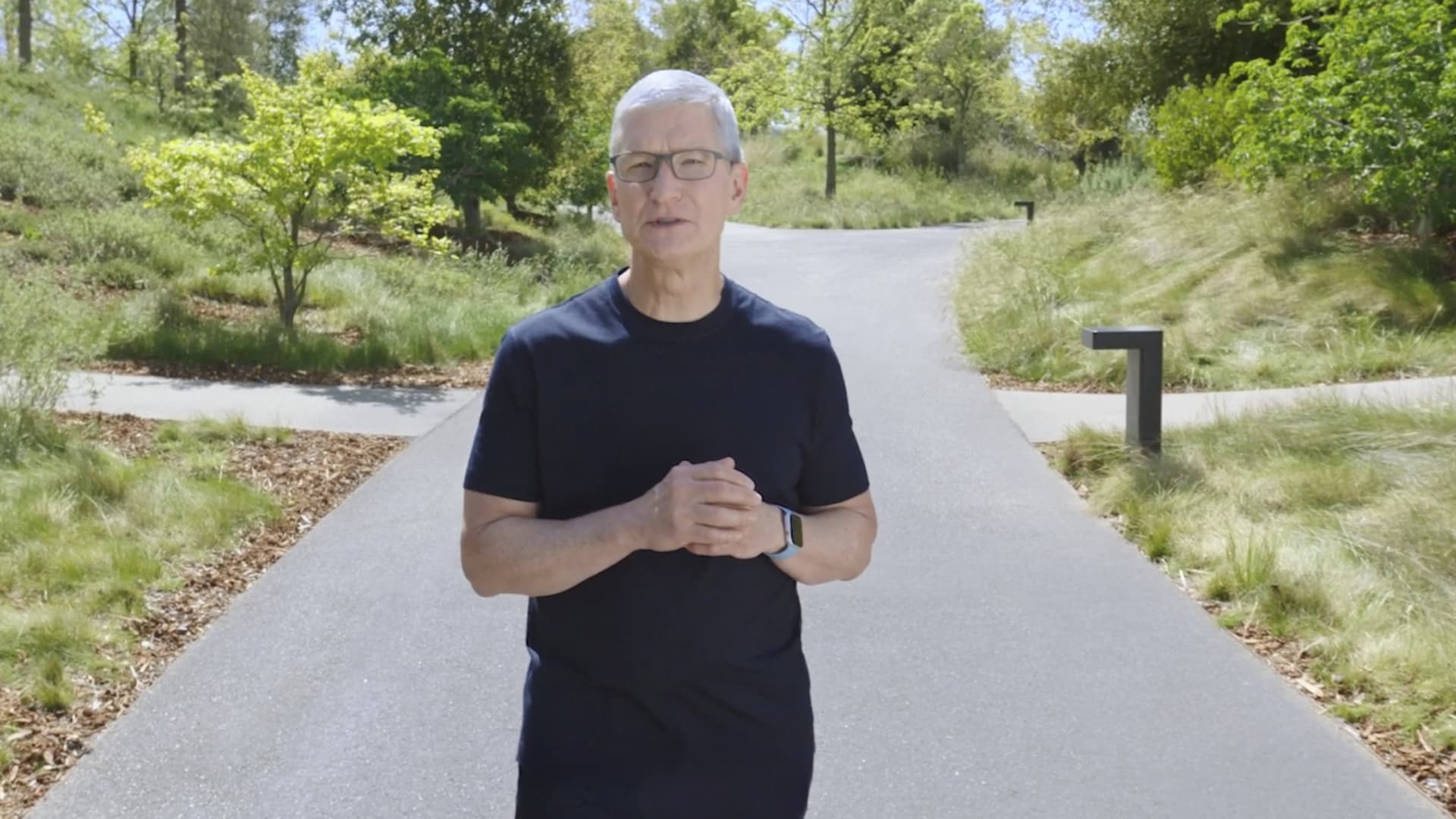 Tim Cook's Unique Approach to Clearing His Head and Engaging in Disagreement.
