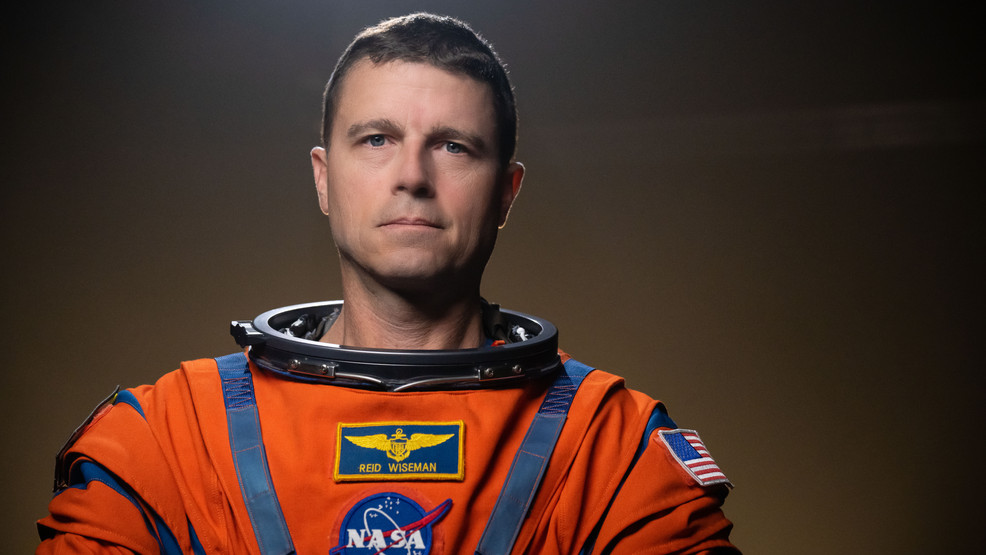 "Trailblazing Astronauts Make History in Moon Missions"