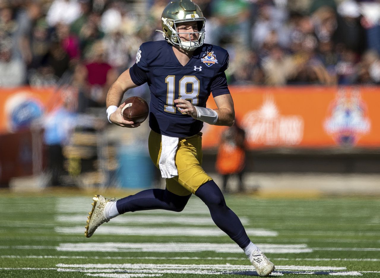 "Steve Angeli Leads Notre Dame to Victory Over Oregon State in Sun Bowl Shocker"