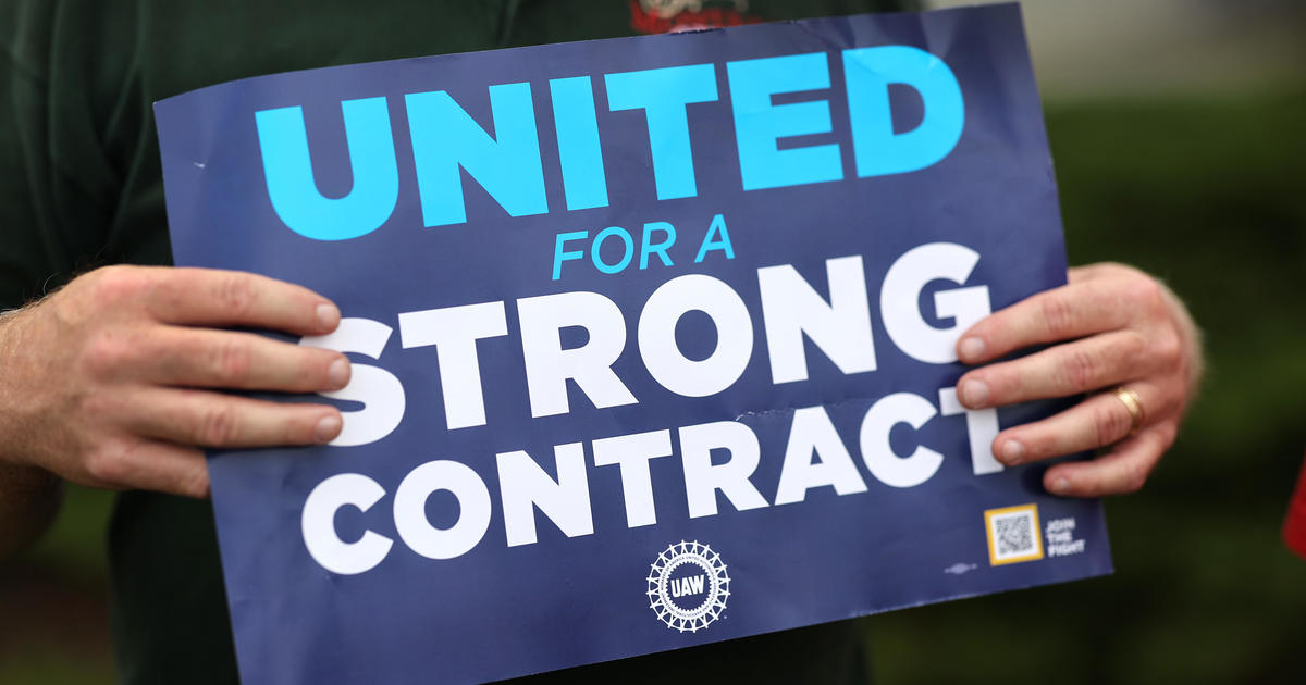 Featured image for "GM's Ongoing Offers and Strikes: Latest Updates on UAW and Unifor Negotiations"